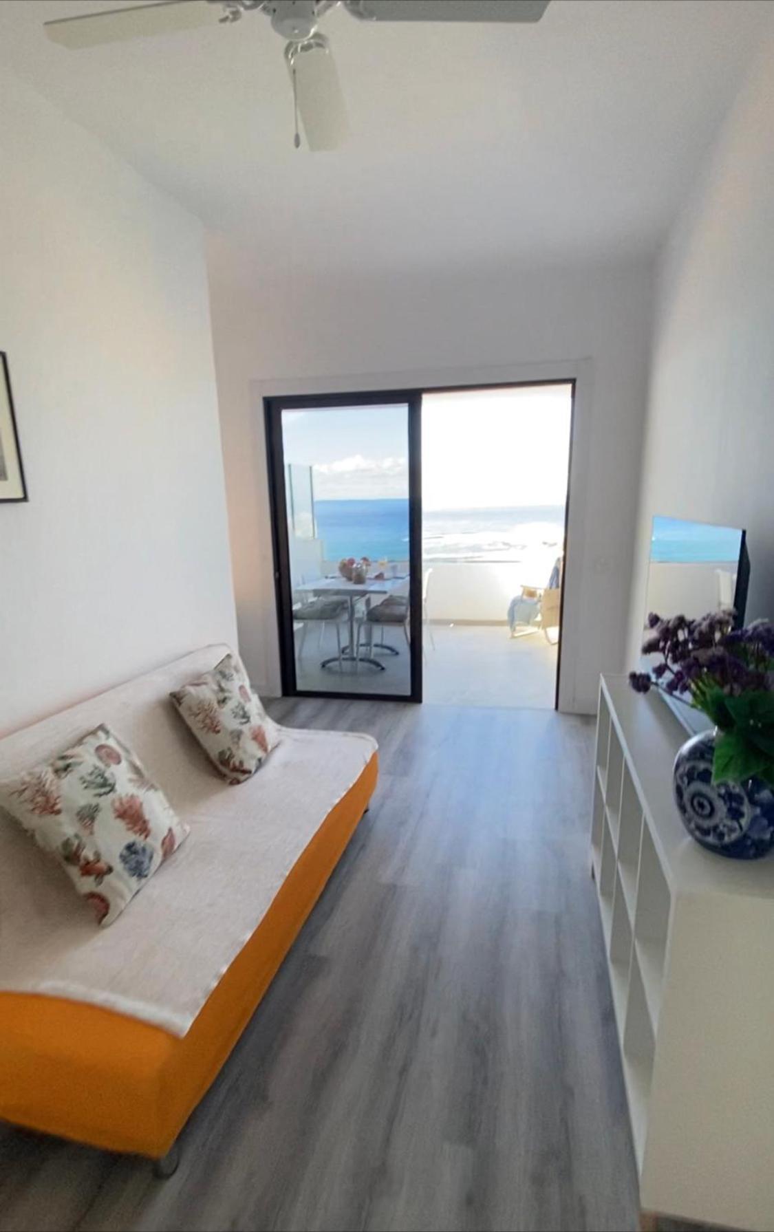 Vista Maravilla , Playa De Los Cristianos Arona  Exterior foto
